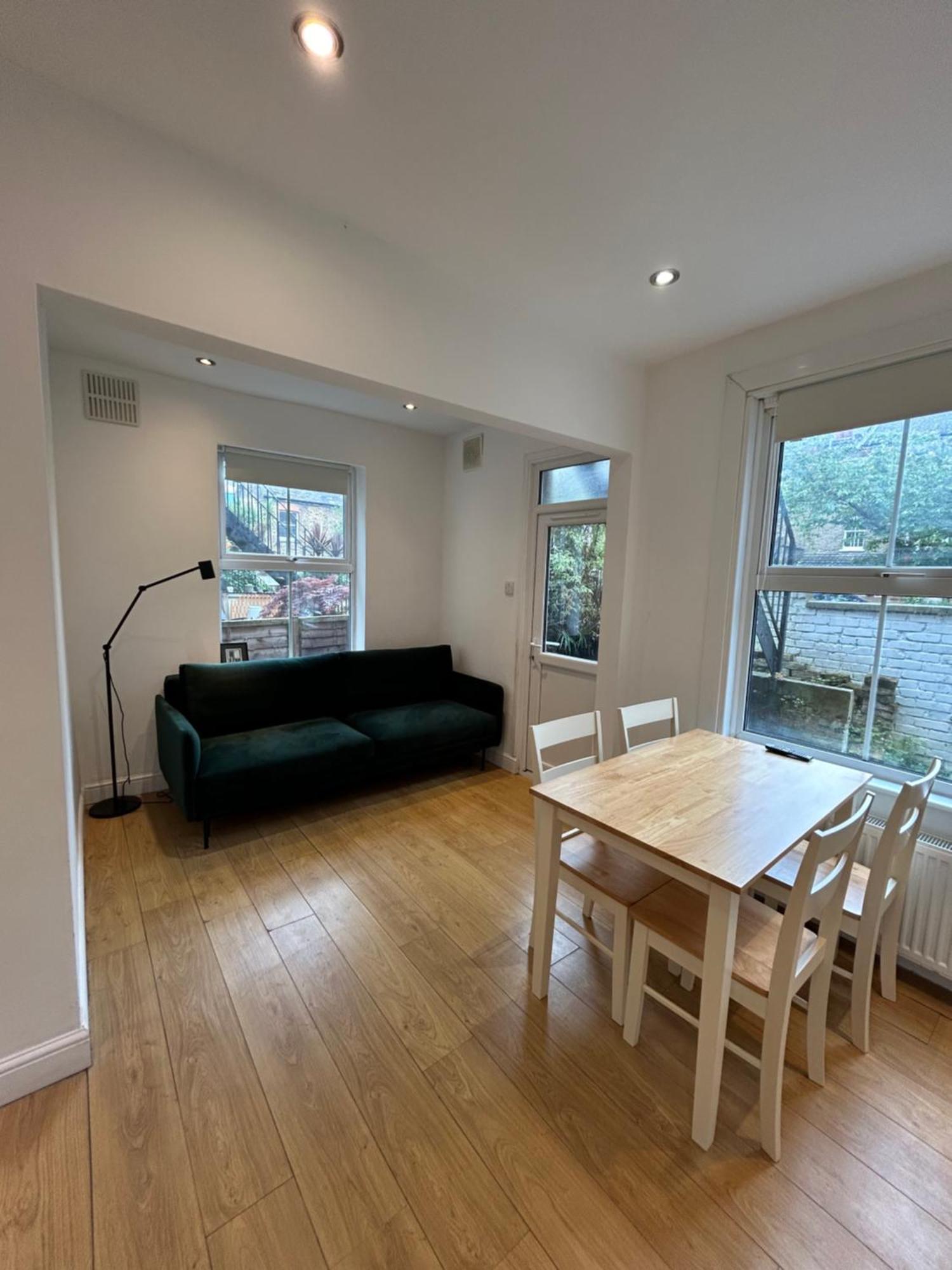 Spacious Battersea Rooms And Apartments Londen Kamer foto