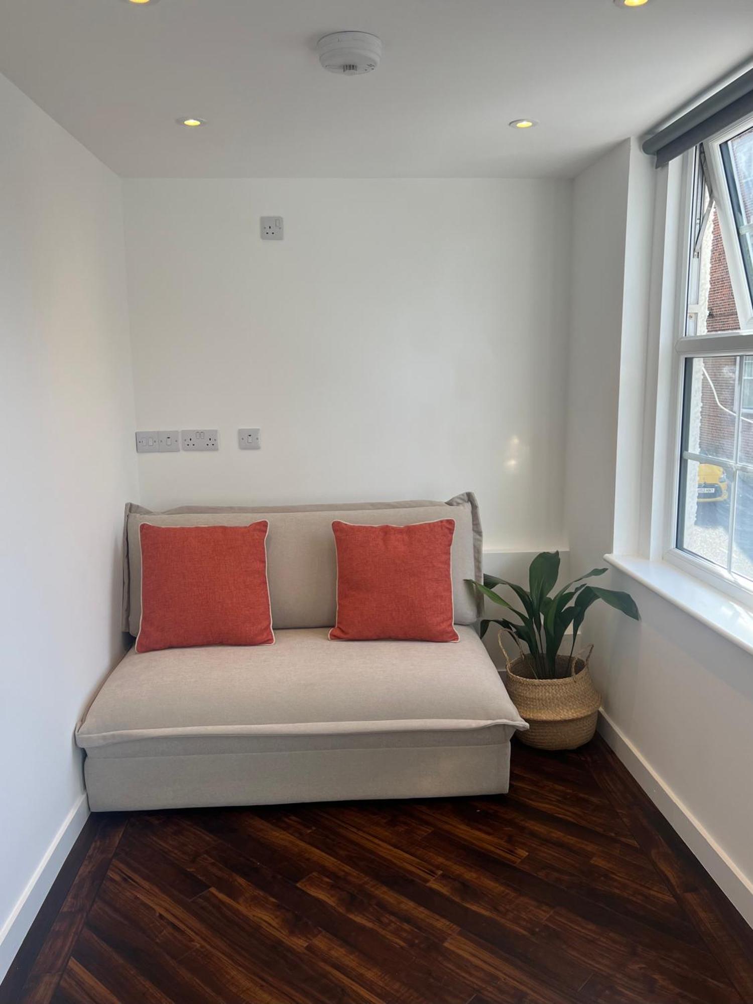 Spacious Battersea Rooms And Apartments Londen Buitenkant foto